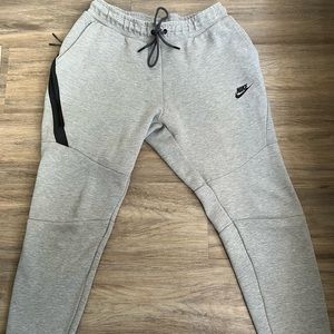 Nike Tech Fleece Joggers Mens Medium